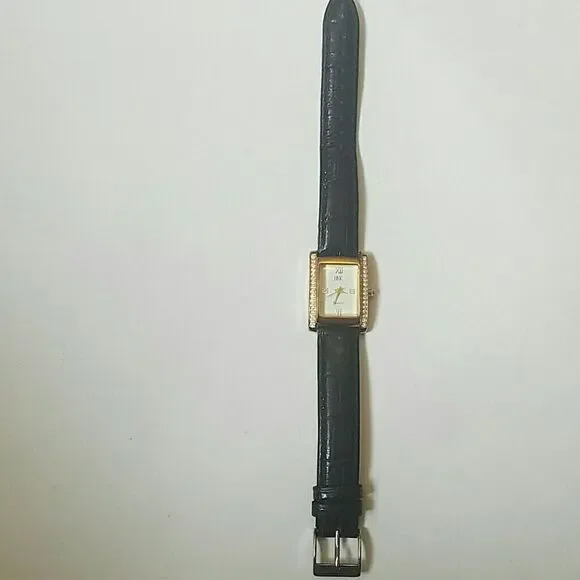 JBK QUARTZ BRACELET WATCH ⌚